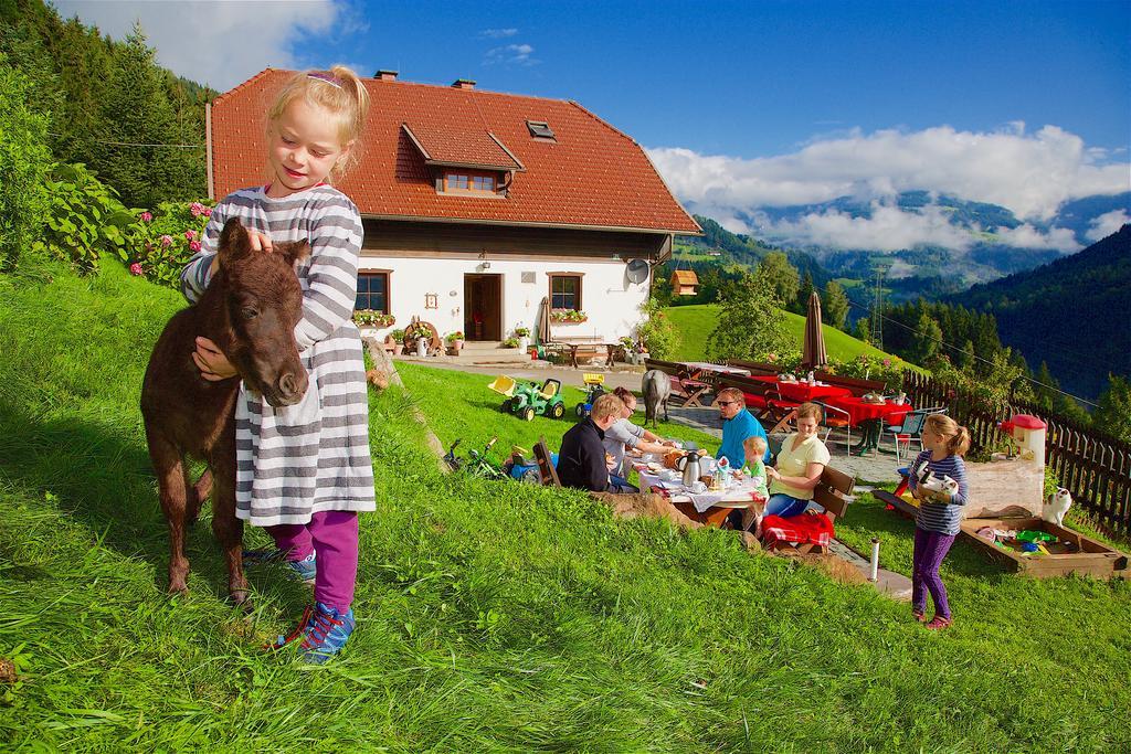 Gaestehaus Berger - Priglhof Treffen am Ossiacher See Zewnętrze zdjęcie